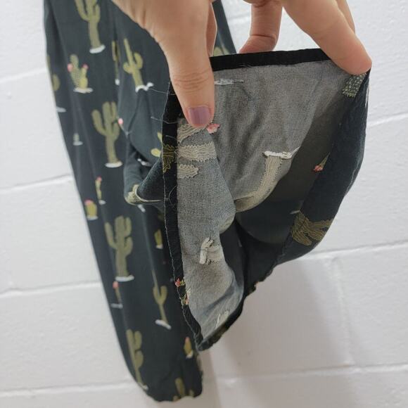 Eyeshadow Romper Small Succulent Cactus Print 497 - Picture 6 of 12